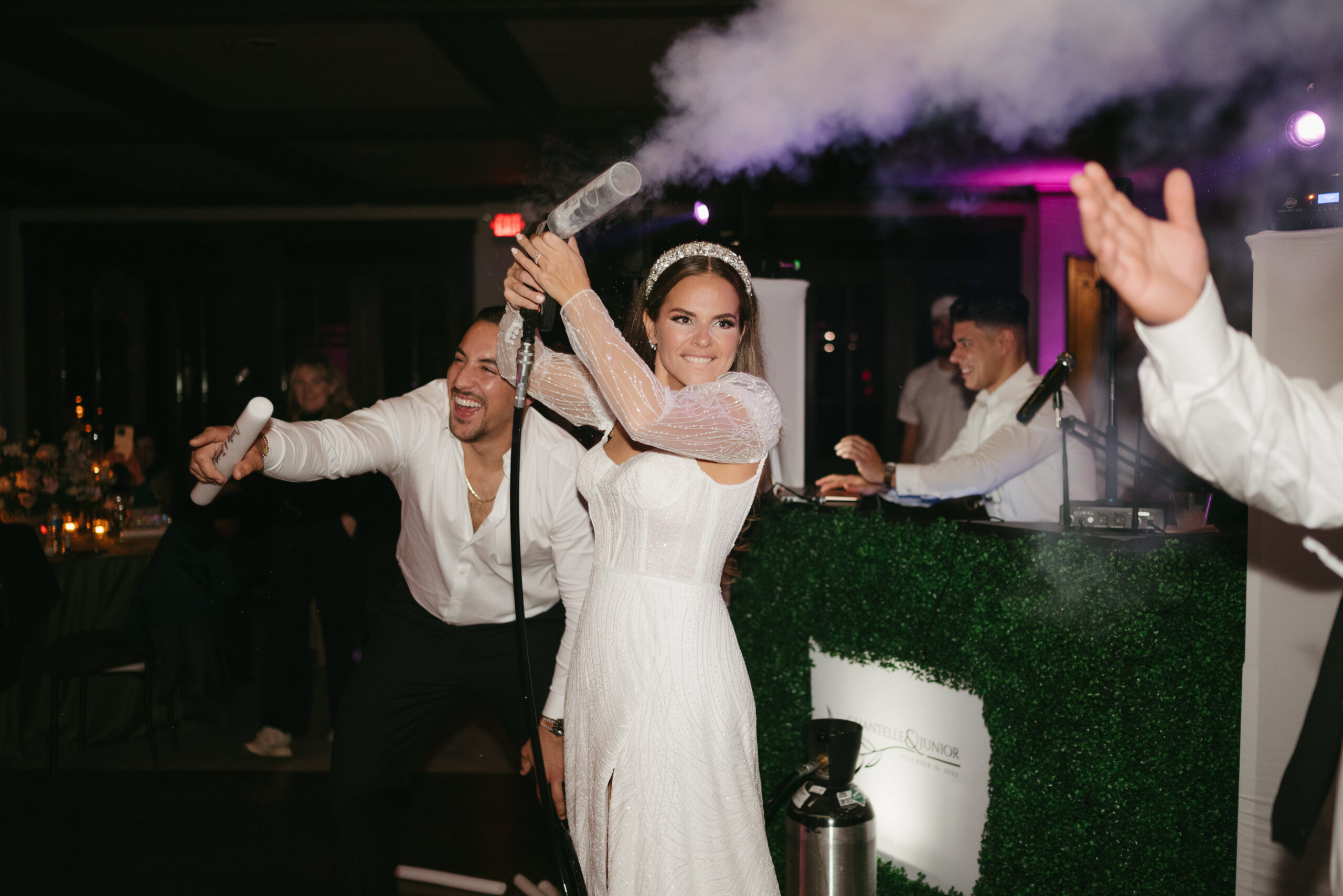Wedding reception with CO2 guns for the party | Megan Kuhn Photography